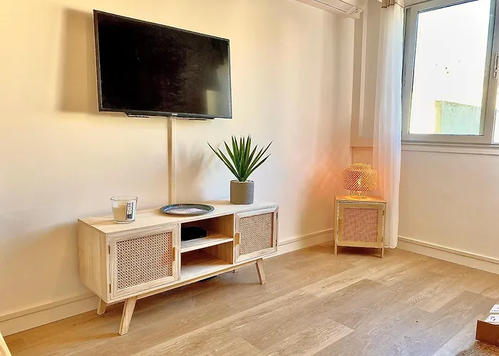 Paca 57a - Cosy * 칸느